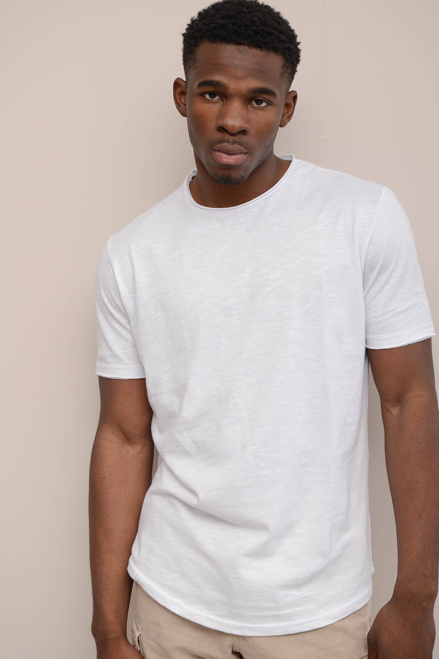 DROP-CUT ESSENTIAL FLAMA T-SHIRT