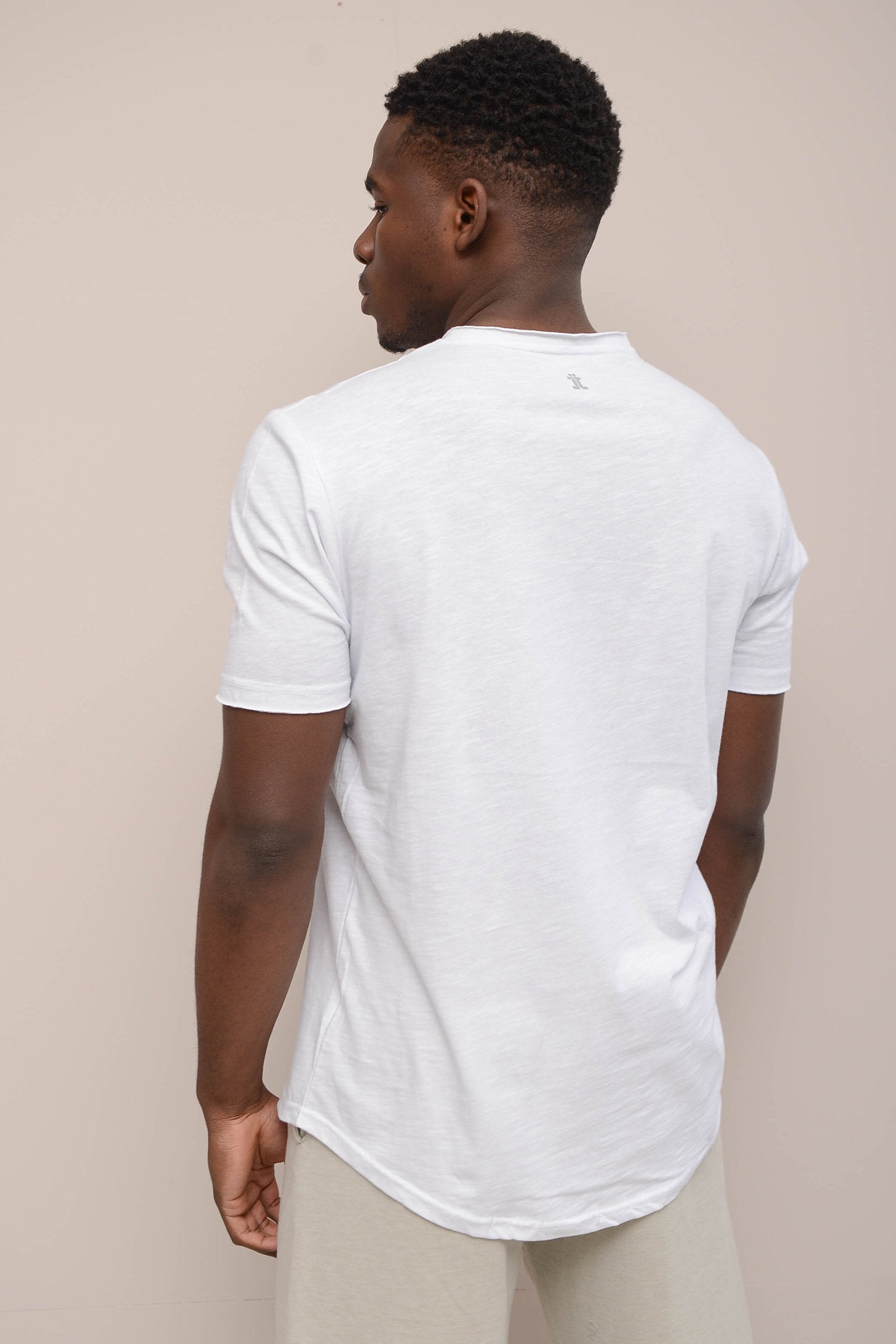 DROP-CUT ESSENTIAL FLAMA T-SHIRT