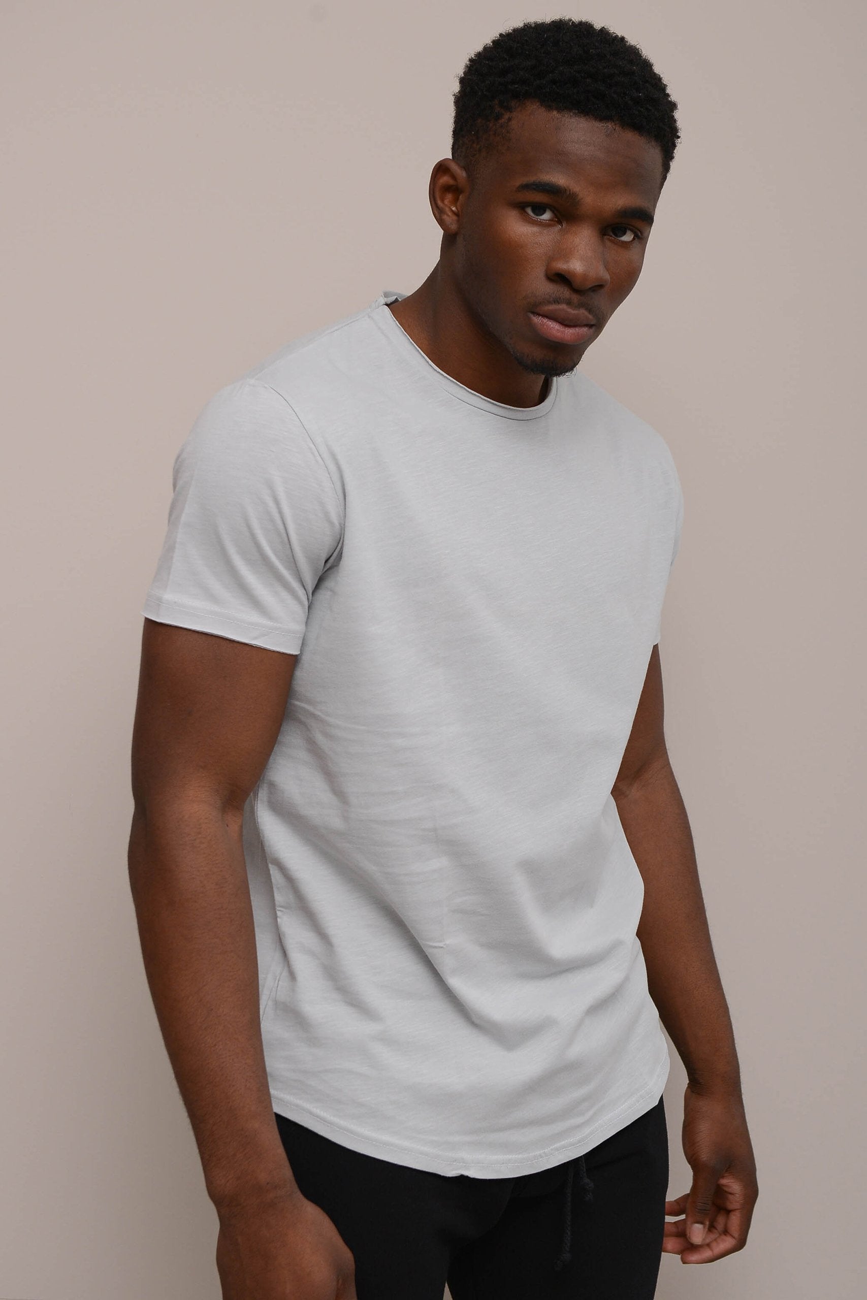 DROP-CUT ESSENTIAL FLAMA T-SHIRT