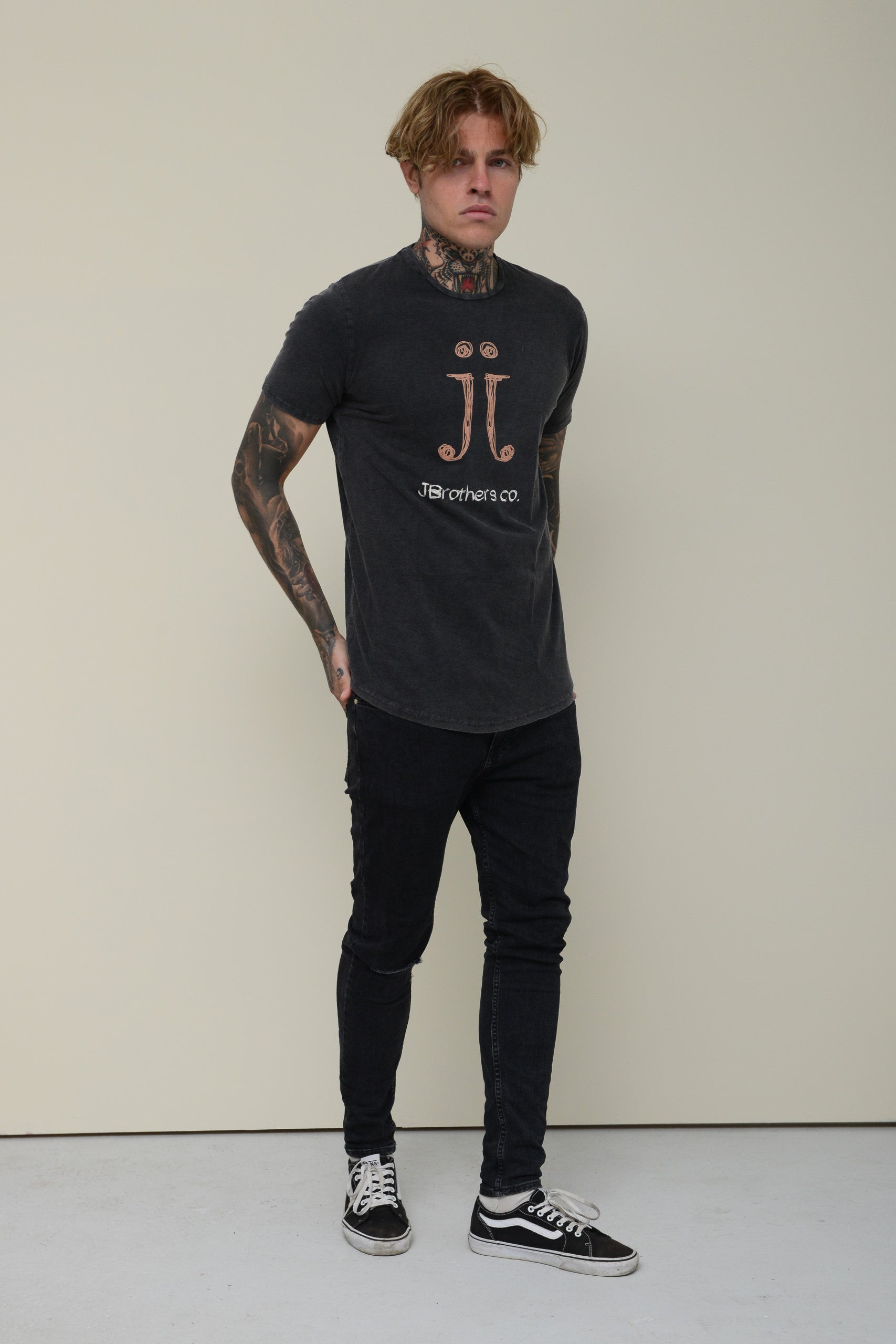 STONEWASHED JBROTHERS T-SHIRT