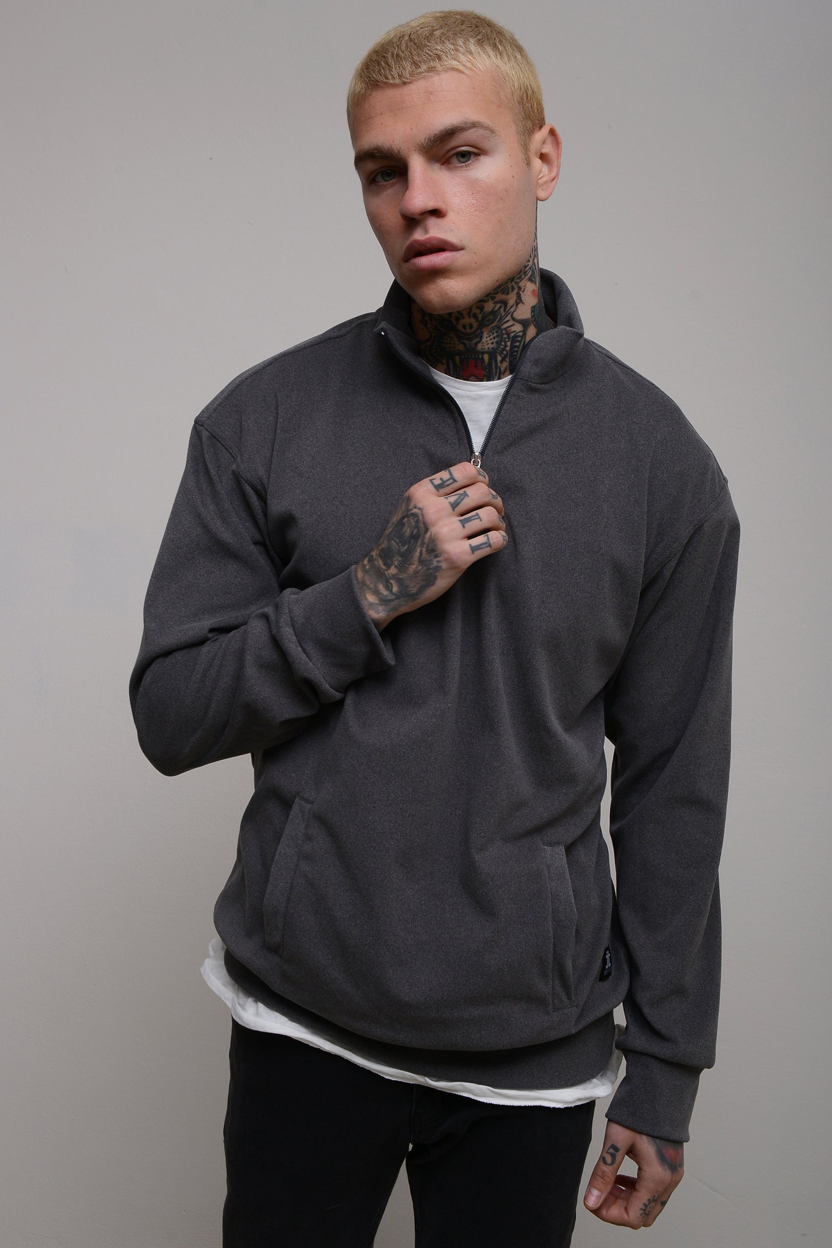 FLEECE HOODIE