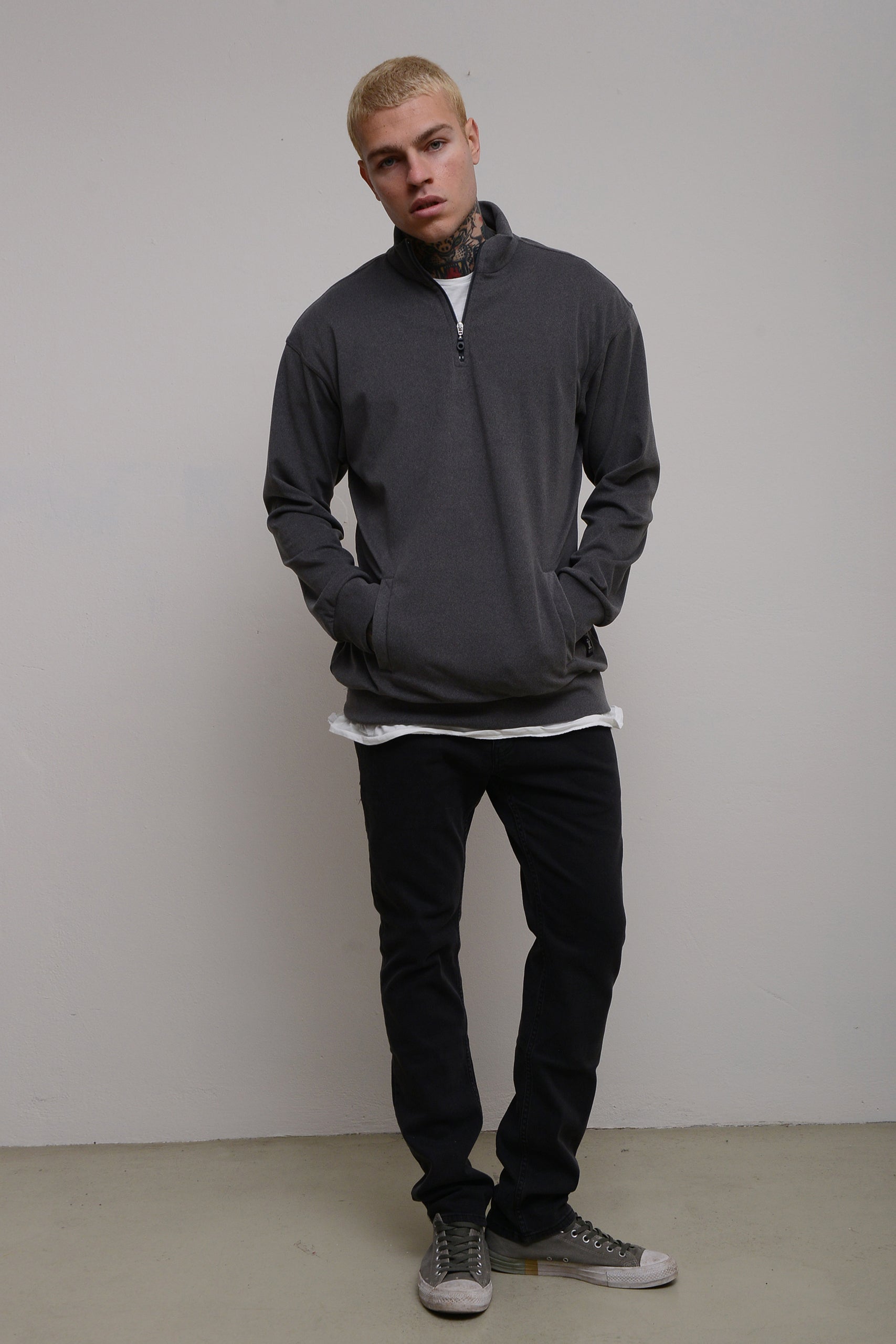 FLEECE HOODIE