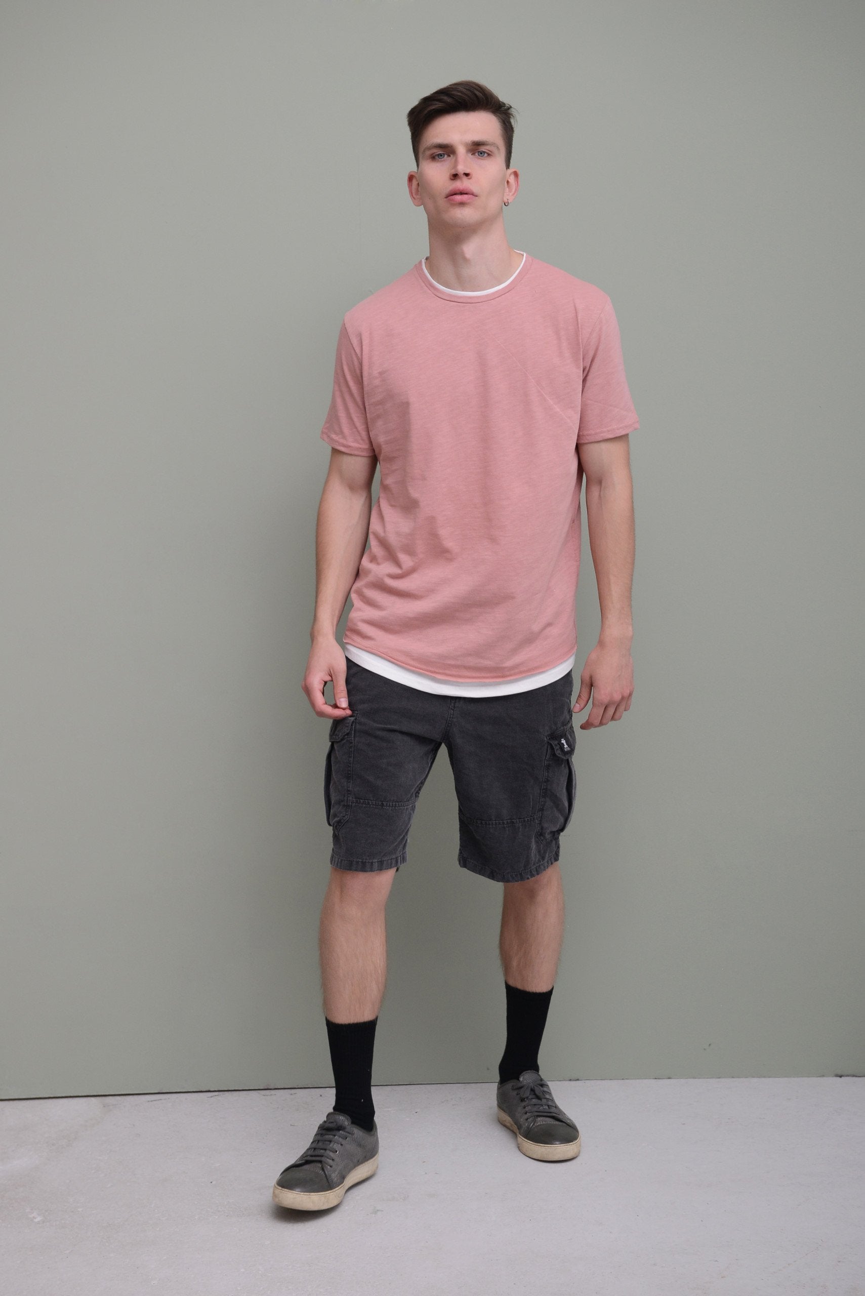 DOUBLE-LAYER HEM JERSEY T-SHIRT