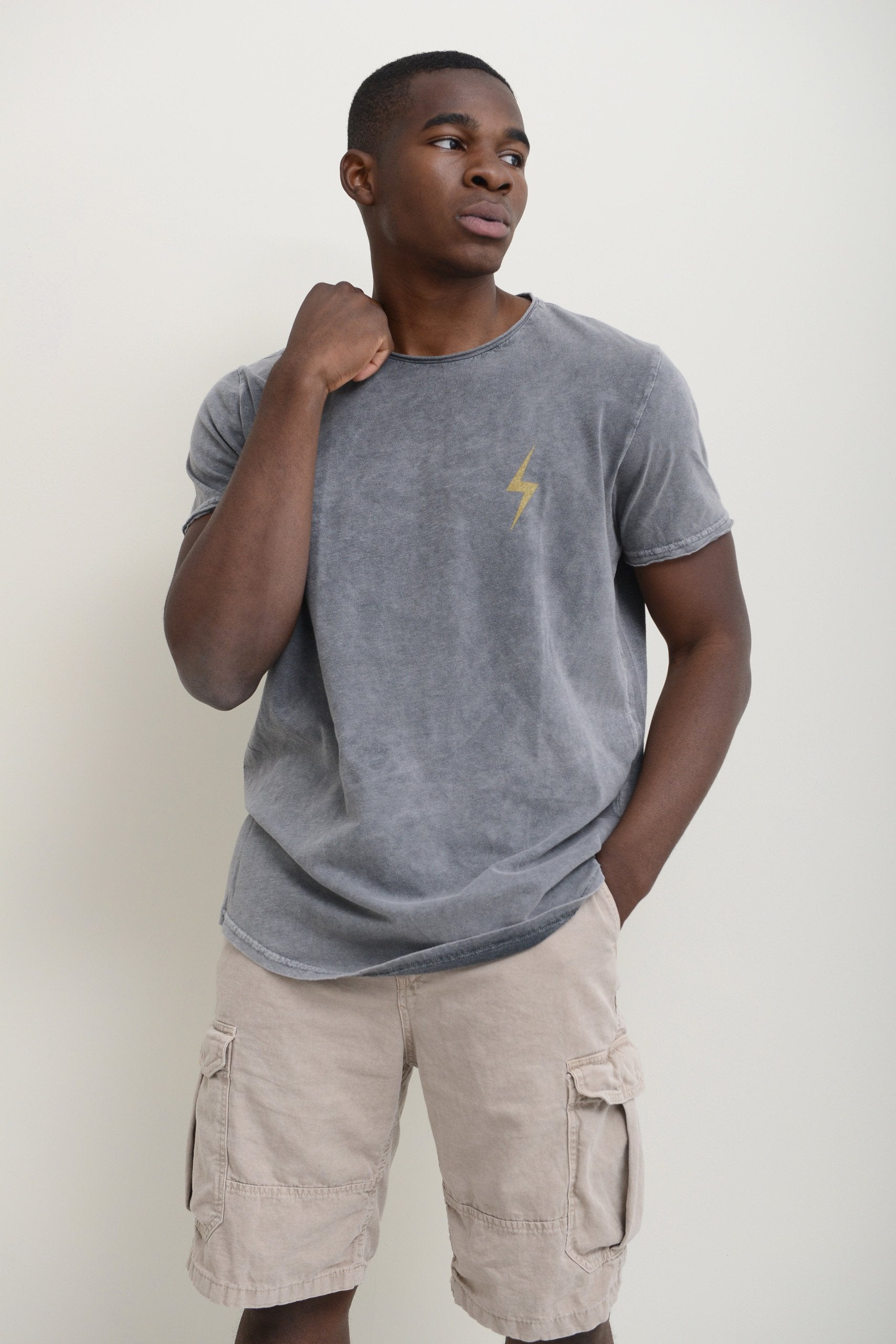 STONEWASHED "BOLT" T-SHIRT