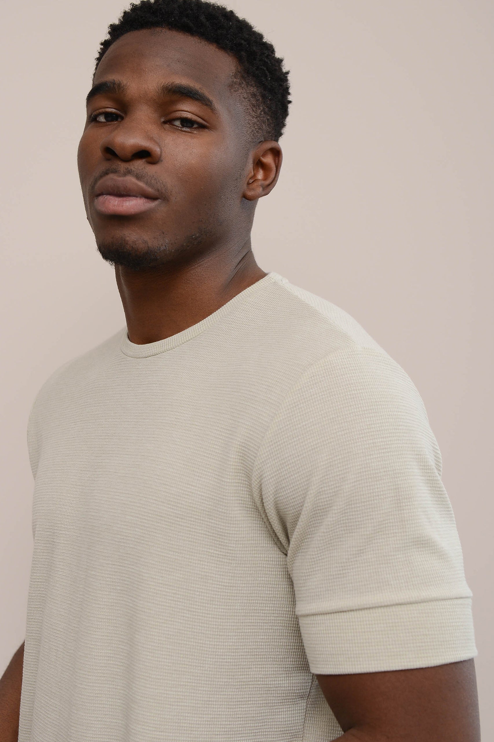 DROP-CUT DOUBLE JACQUARD T-SHIRT
