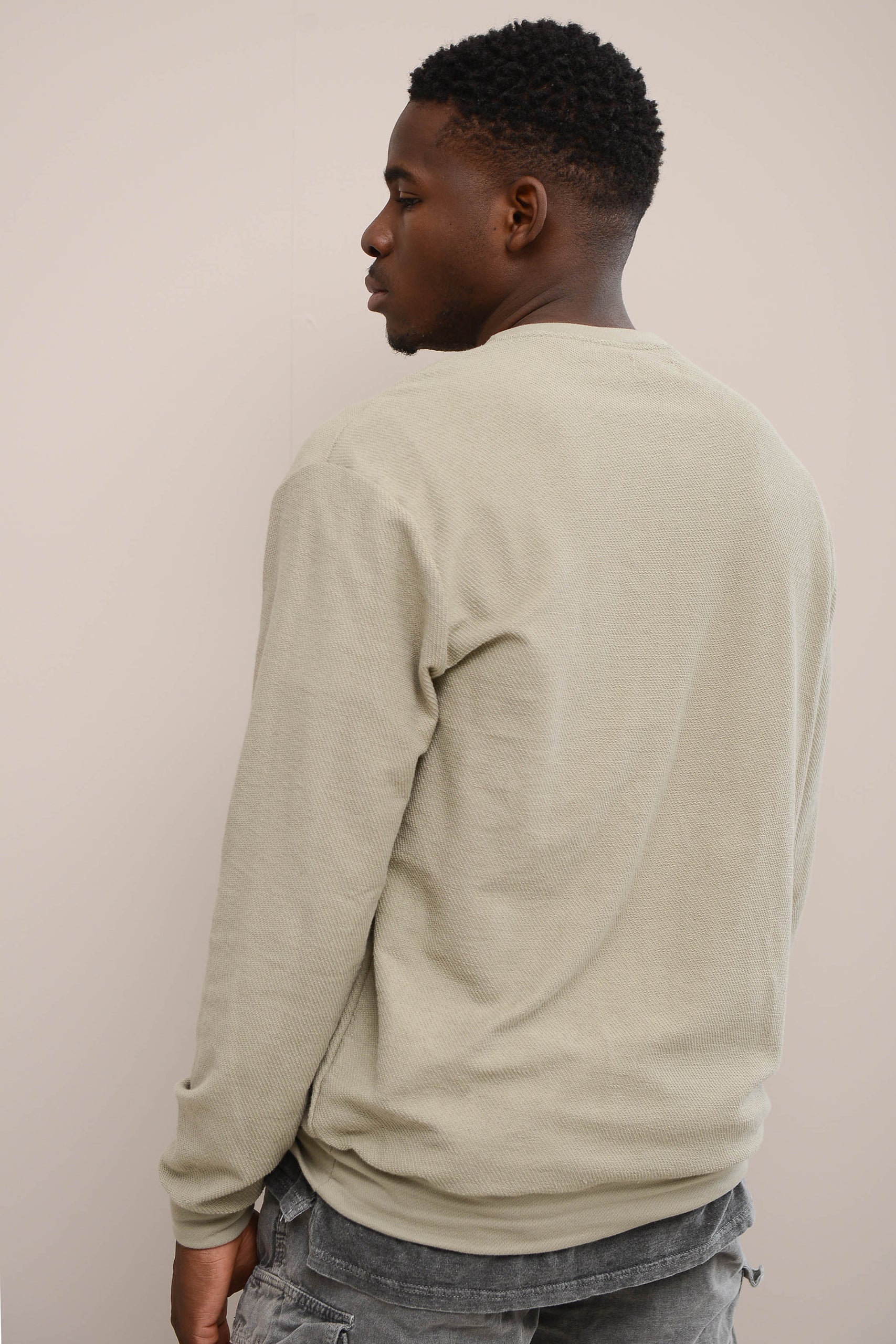 DIAGONAL JACQUARD CREW NECK SWEATSHIRT