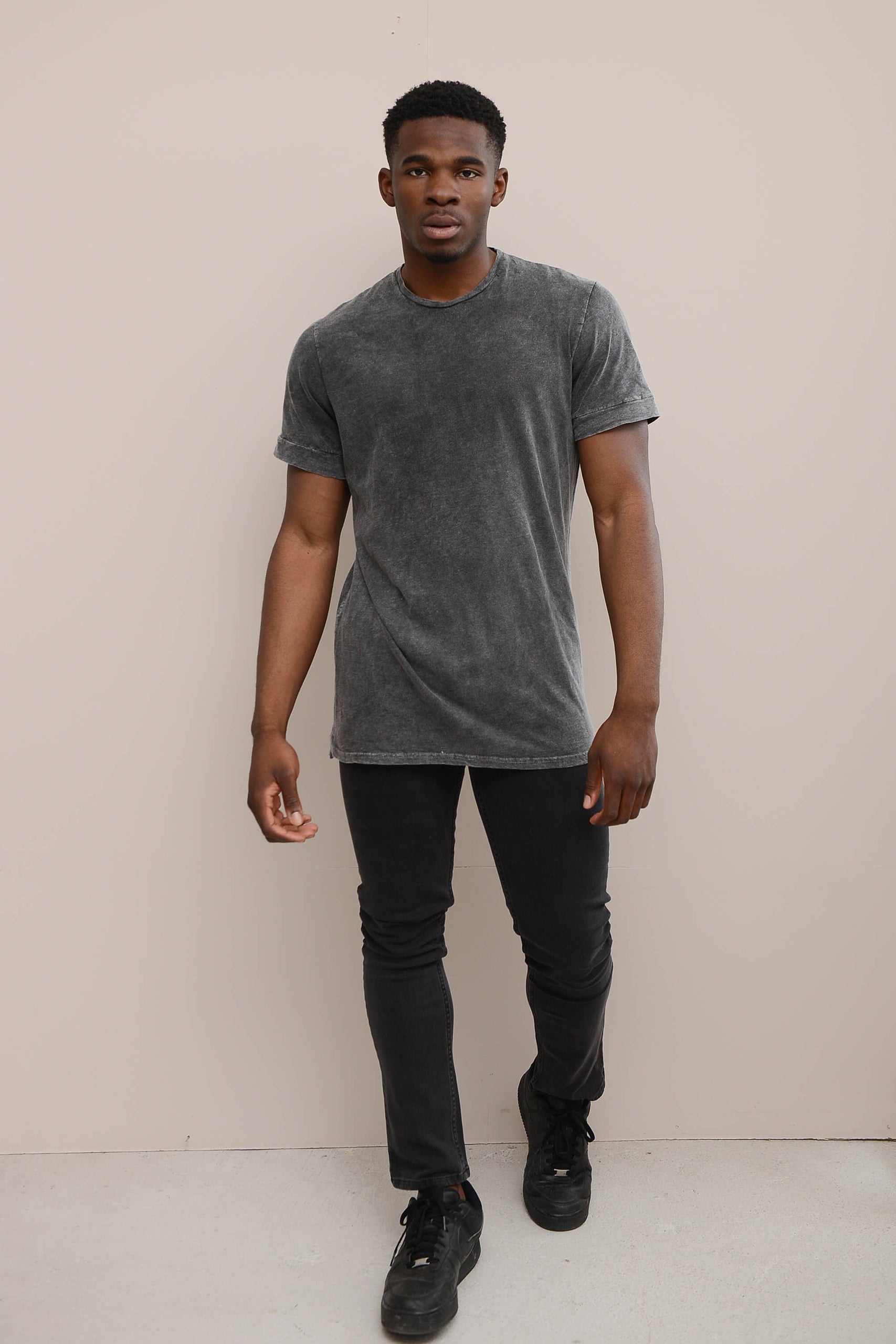 STONEWASHED DOUBLE SLEEVE T-SHIRT