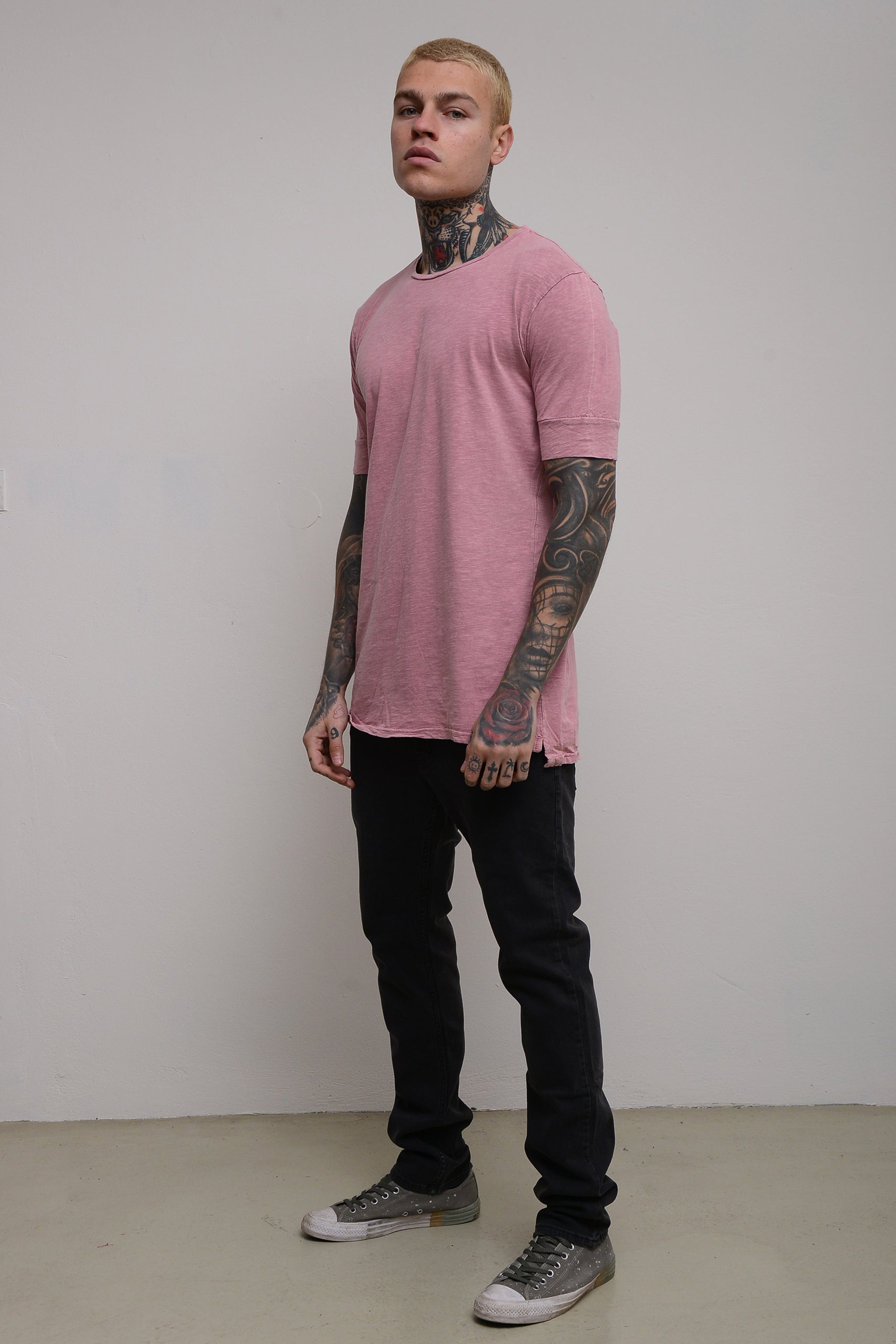 STONEWASHED DOUBLE SLEEVE T-SHIRT