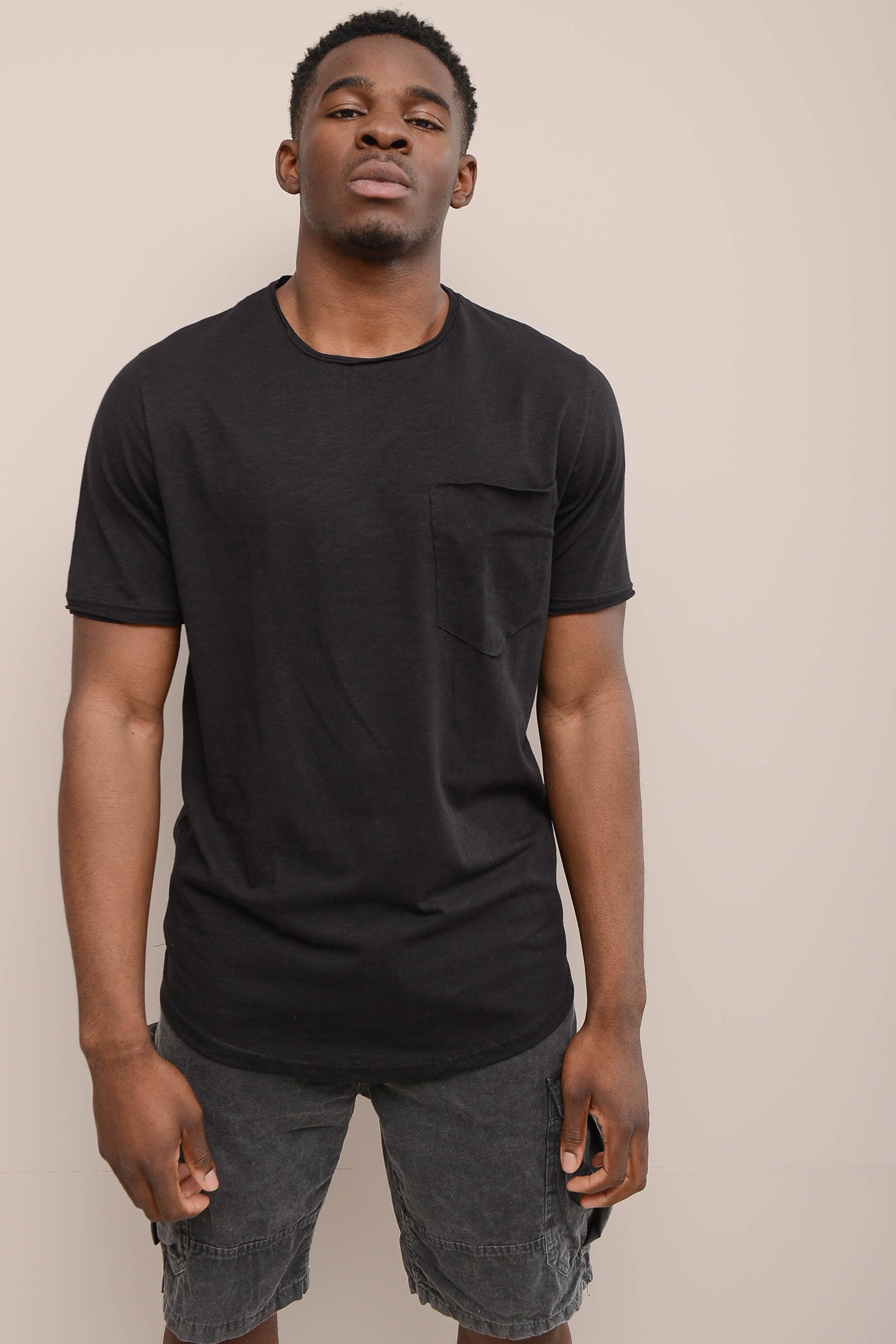 DROP-CUT FLAMA T-SHIRT WITH POCKET