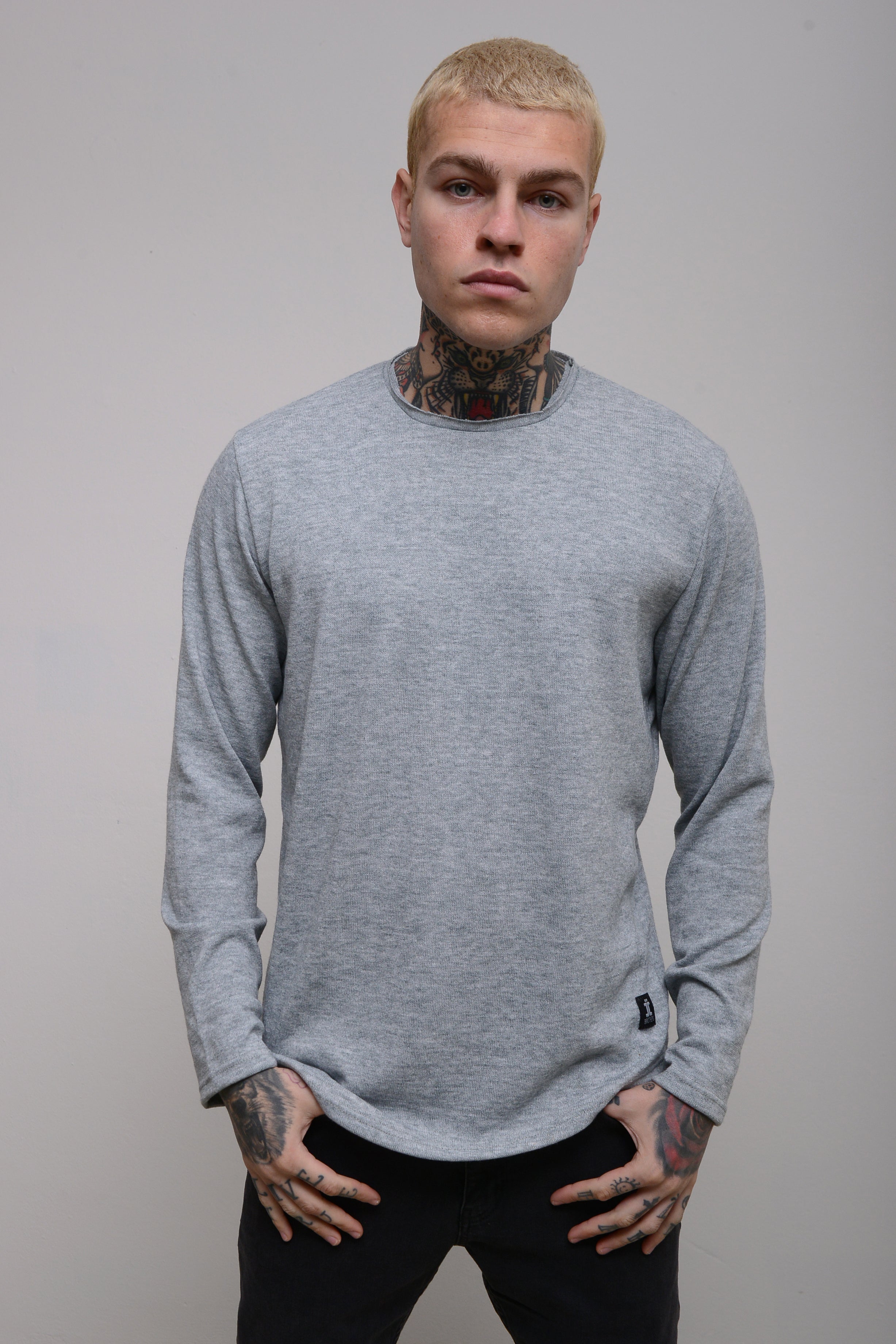 DROP CUT SWEATSHIRT