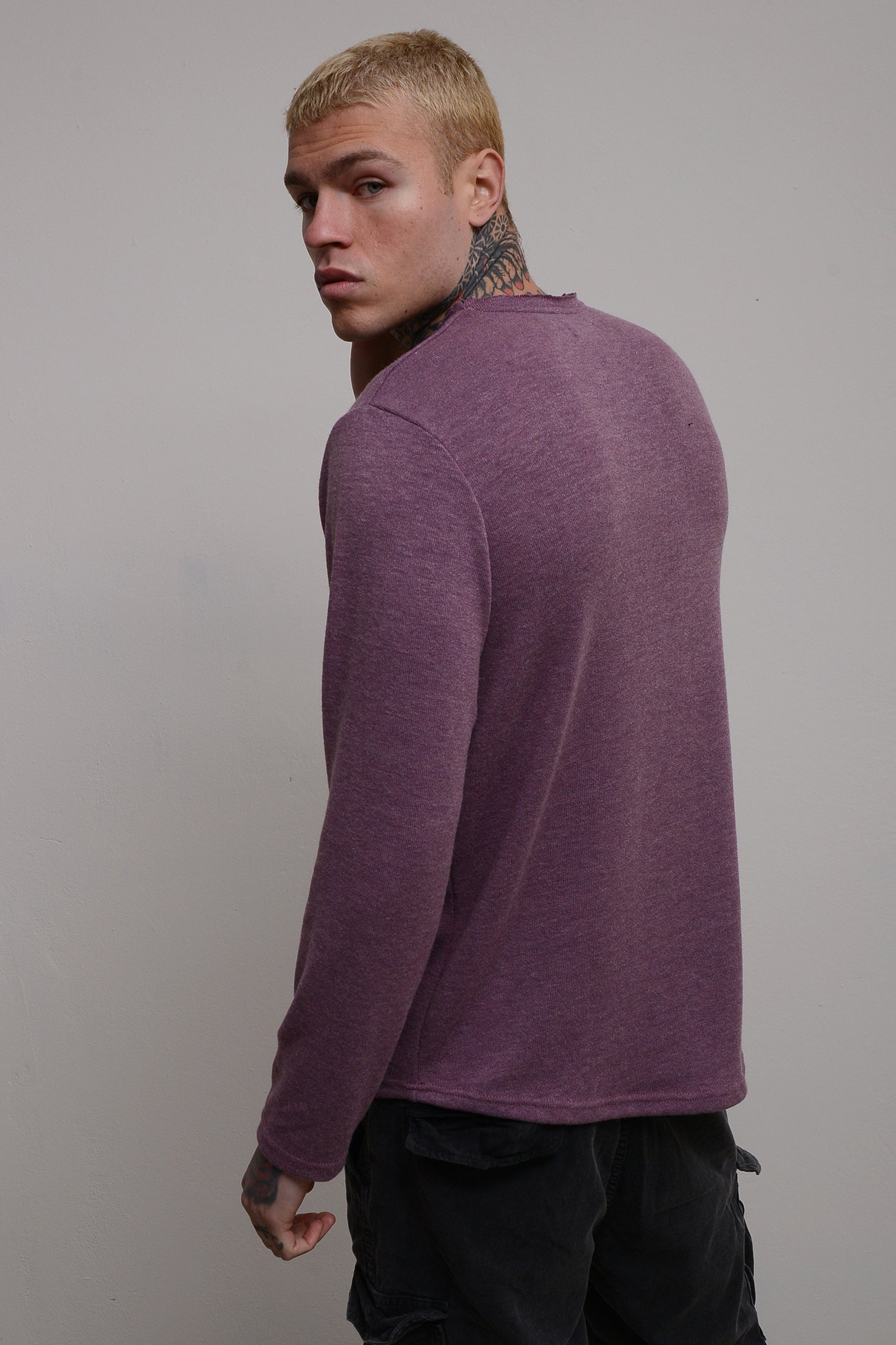 DROP CUT SWEATSHIRT