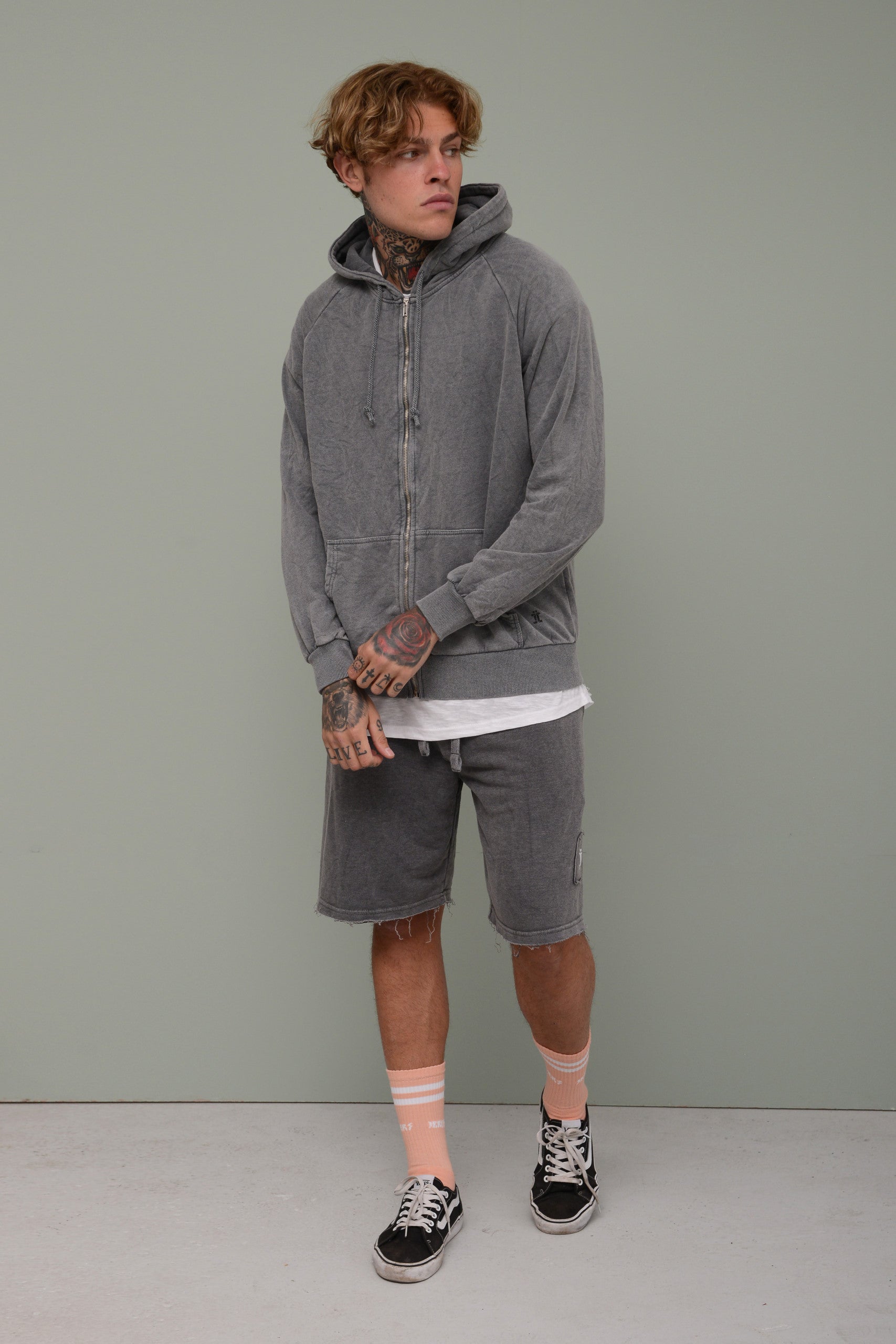 STONEWASHED SHORTS
