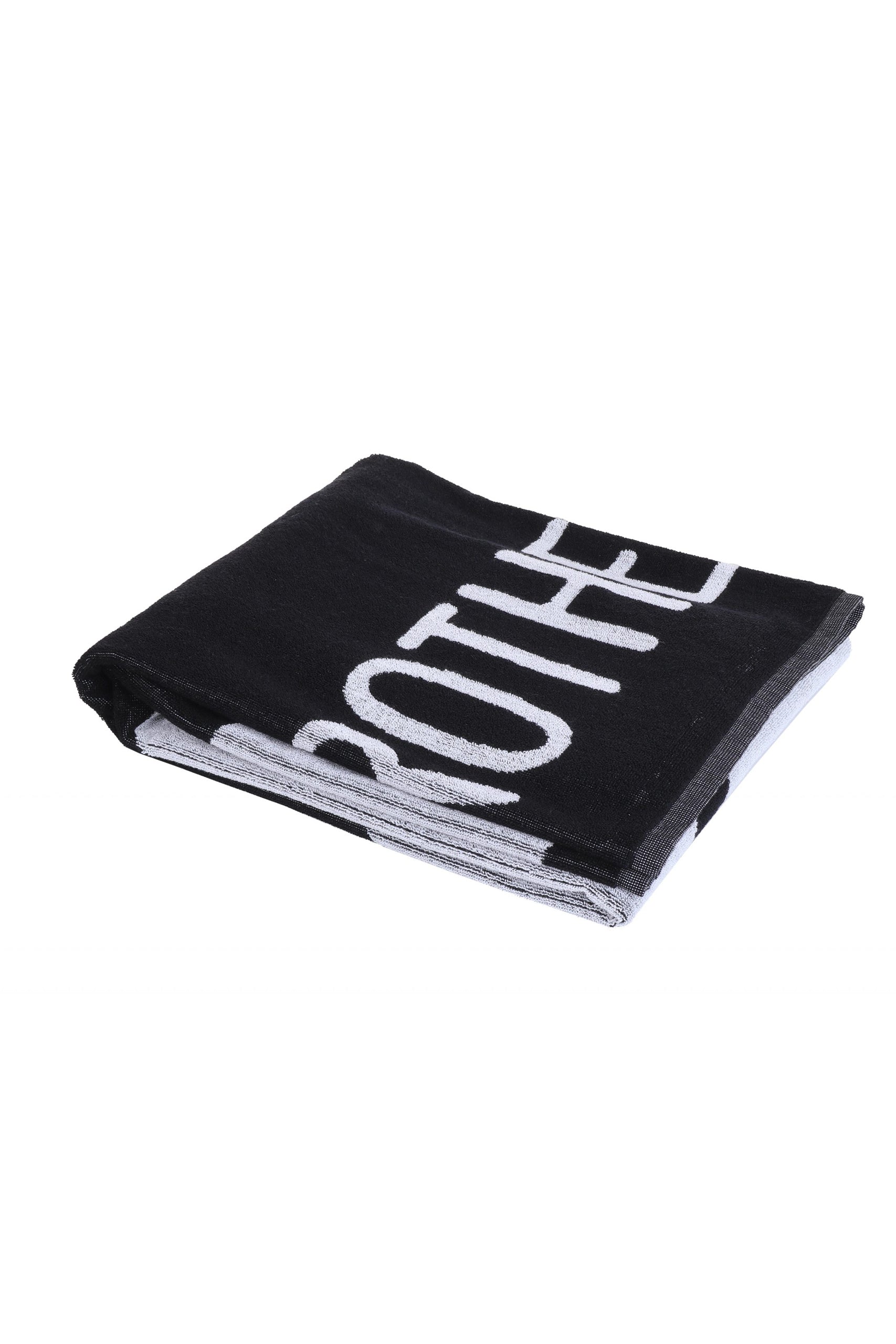 BEACH TOWEL BLACK & WHITE