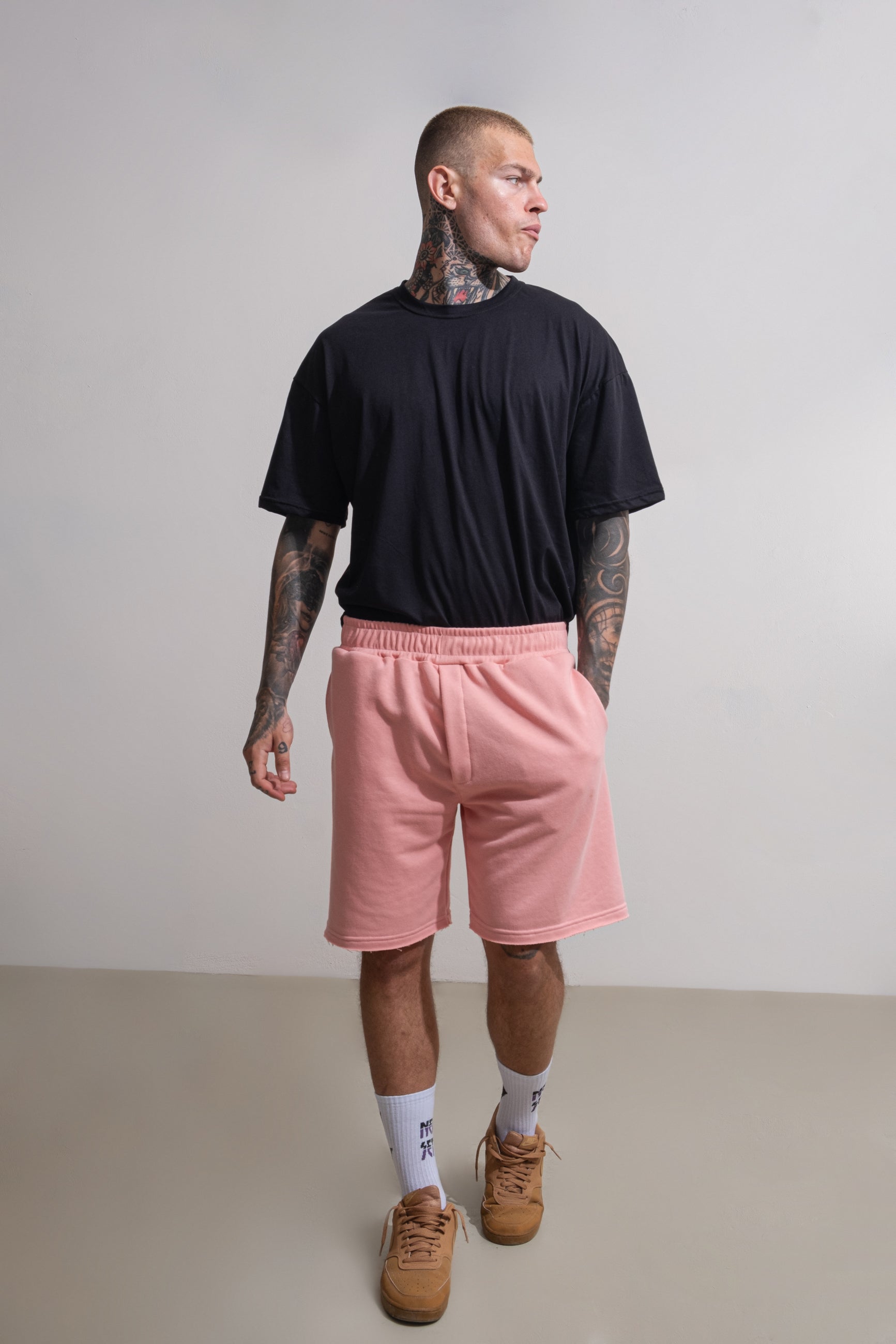 ESSENTIAL JOGGER SHORTS