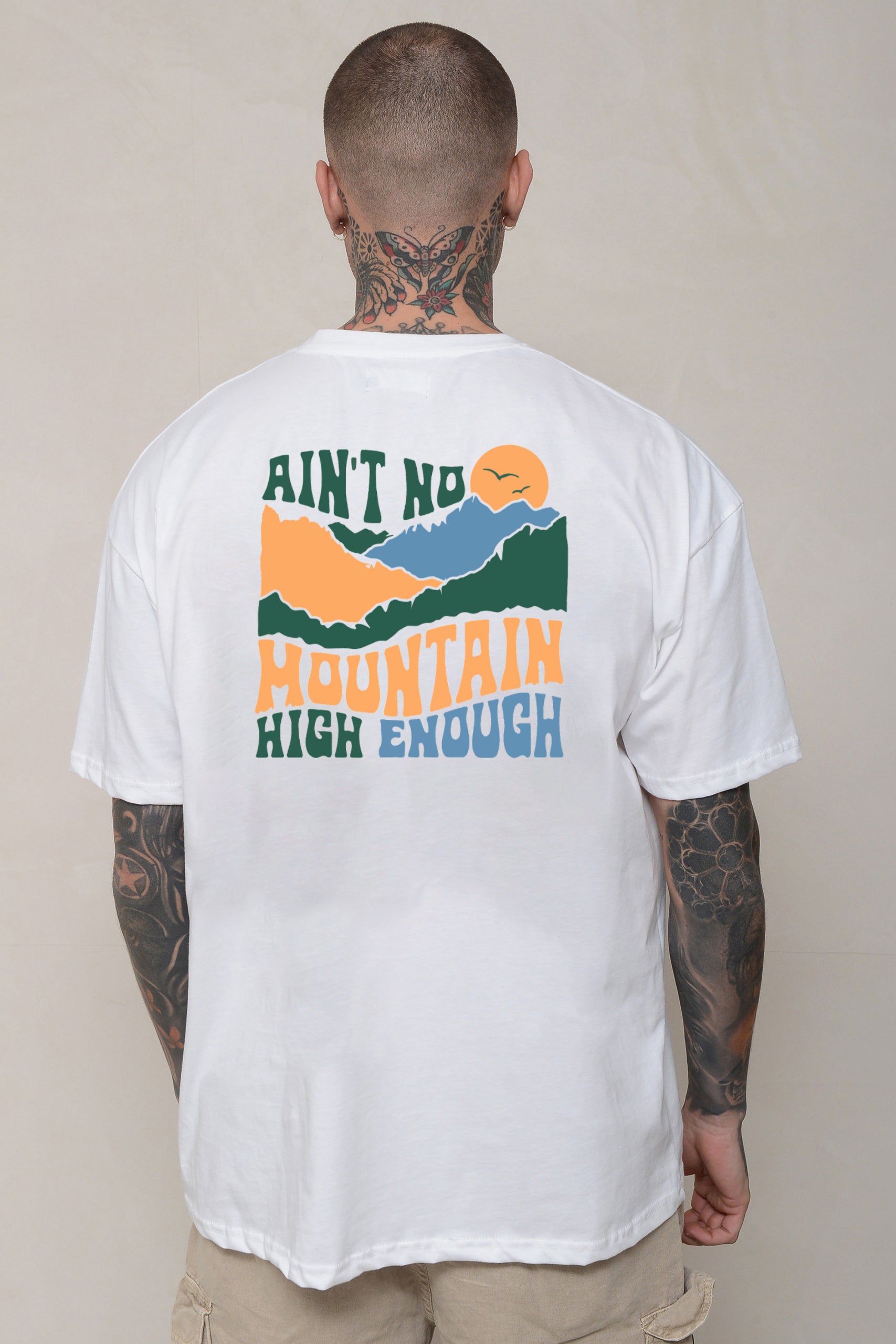 OVERSIZED T-SHIRT "AINT NO MNTN"