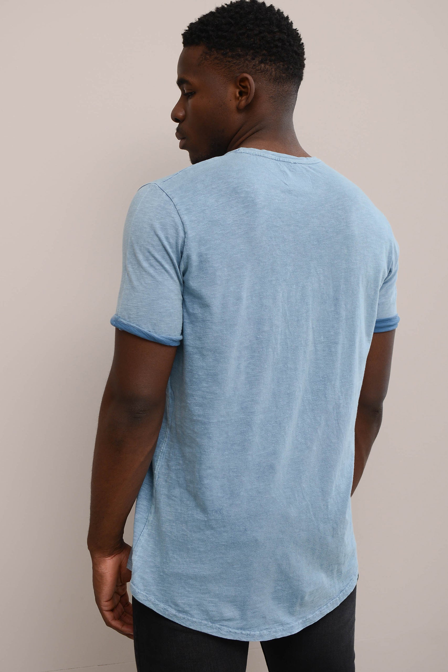 STONEWASHED T-SHIRT WITH POCKET